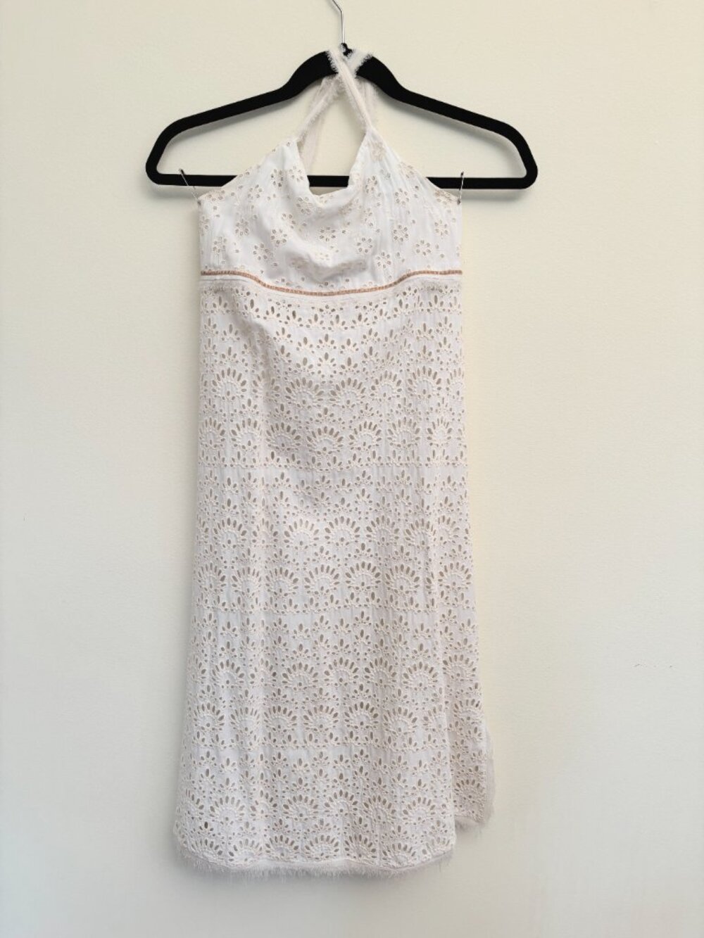 Zara girls cream colored eyelet graduation dress in size 12-13 year old - Picture 2 of 9